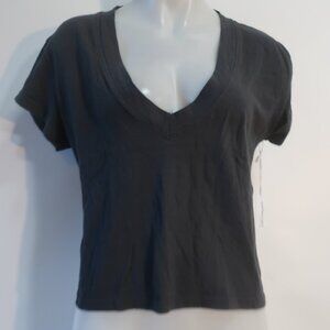NWT Womens PerfectWhiteTee (Item- 614) Black Short Sleeve Crop V-Neck Tee Top M